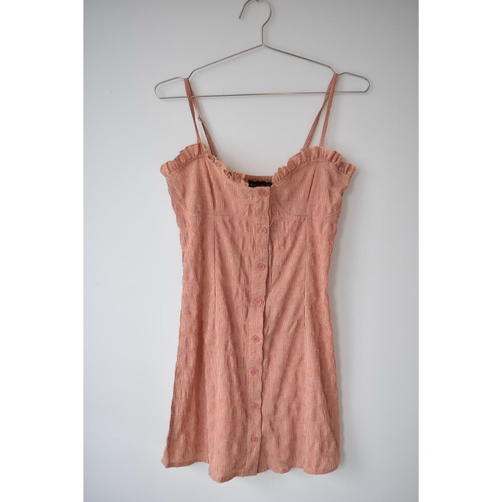 Chic Pink PrettyLittleThing Gingham Body Con Dress with Ruffle Detail - Picture 2 of 8